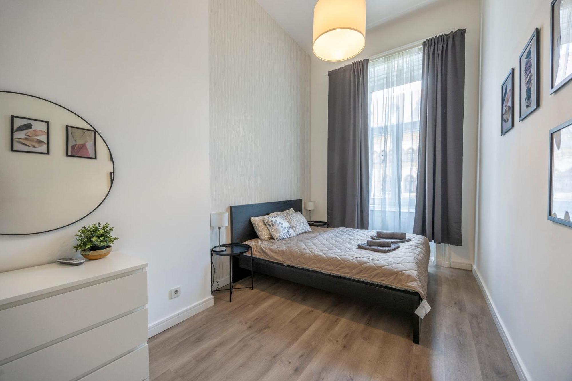 Spacious Cozy Home With 4Bedroom In The Heart Of Bp Βουδαπέστη Εξωτερικό φωτογραφία